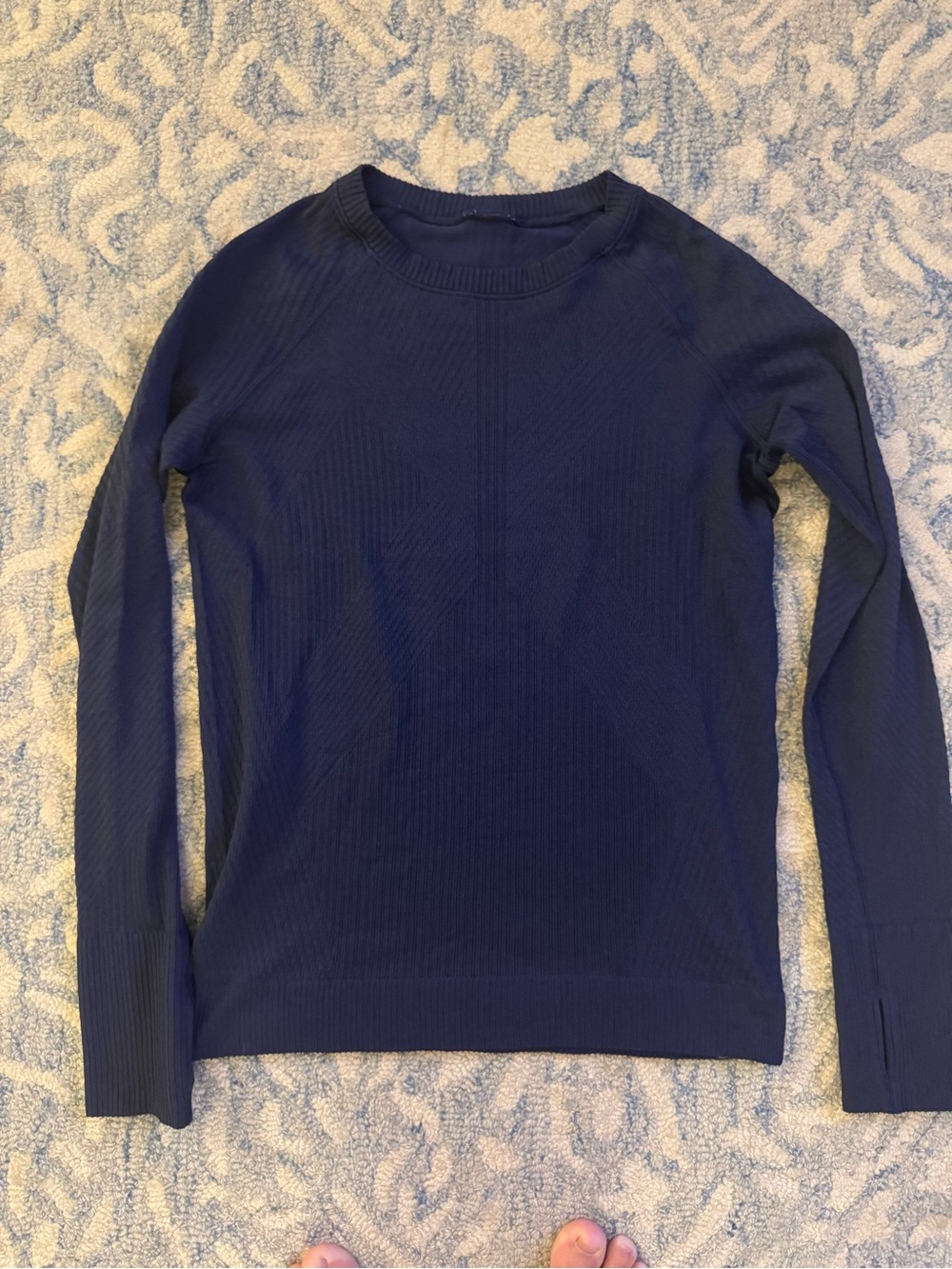 Lululemon Rest Less Pullover Women Navy Blue Long Sleeve Shirt Workout